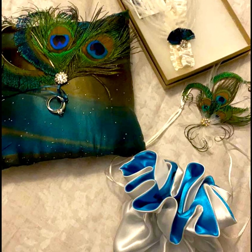 Peacock Wedding Items